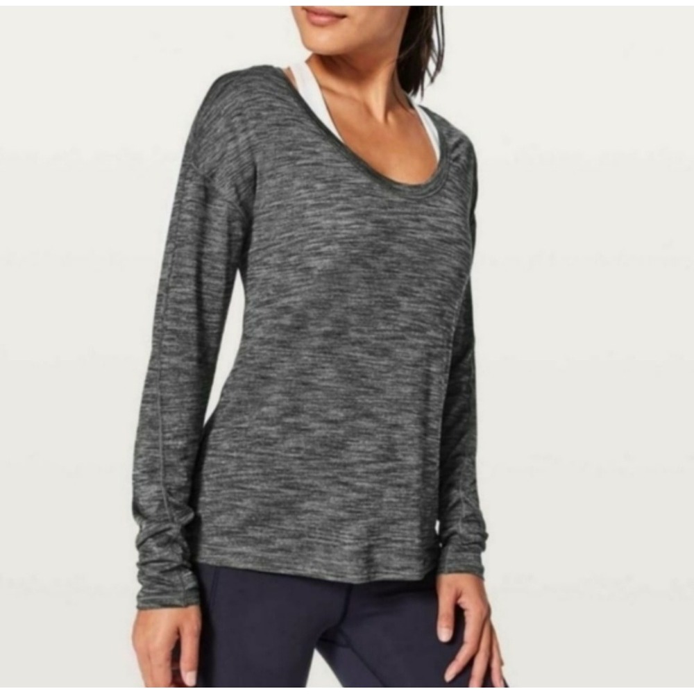 Lululemon Space Dye Grey Scoop Neck Long Sleeve Relaxed Fit Top Size 8-10 gym